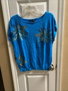 NWOT INC knit top.
